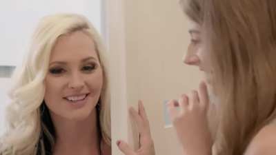 Alena Croft - Sneaky Mom 2