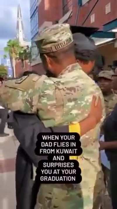 Dad flies from Kuwait to surprise his son on graduation day. What a beautiful reunion 👍