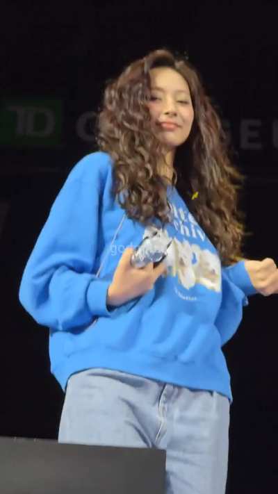 260307 Tzuyu soundcheck Hamilton day 2