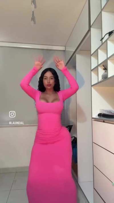 pink dress