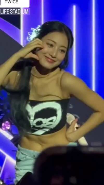 230706 Jihyo