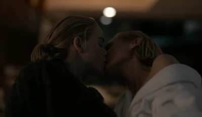Kiernan Shipka & Diane Kruger [Swimming With Sharks]