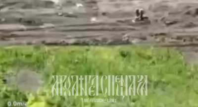 RU POV: Ukrainian MRAP lost it's crew member.