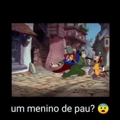 Menino feito de pau