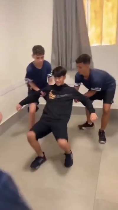 Dat ass