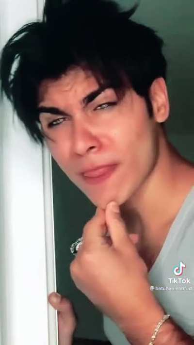 Stepsibling.. uh.. thirst trap (?) but make it German and add premature forehead wrinkles