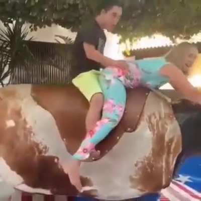 I wanna ride too :)