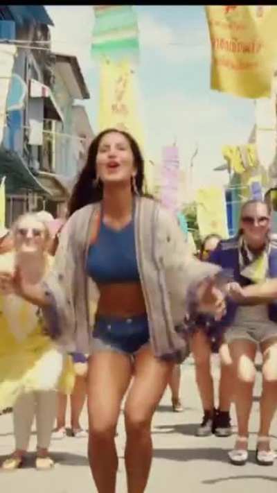 Katrina Kaif - Baar Baar Dekho Vertical Edit