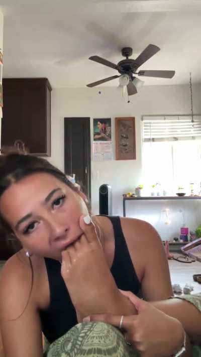 Nice toesucker