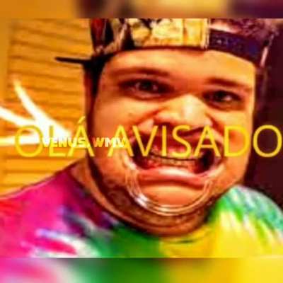 *Muquinha falando na live q a loirinha roubou tudo e se mandou*/ Chat instantaneamente:
