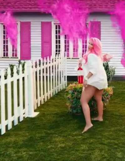 [Discord: DaddyH#5170] Catfish me as Mommy Nicki Minaj that can own and tease my BWC
