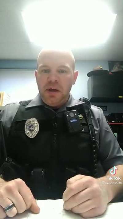 A good cop calls out the absolute bs that is mistaking your gun for a tazer.