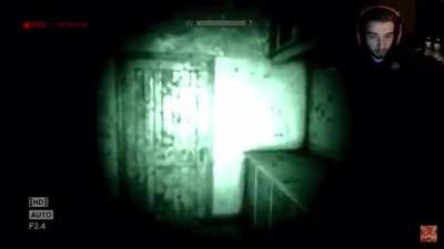 Outlast is scary af man