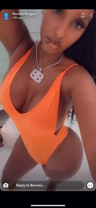 🤤🤤🧡🍑