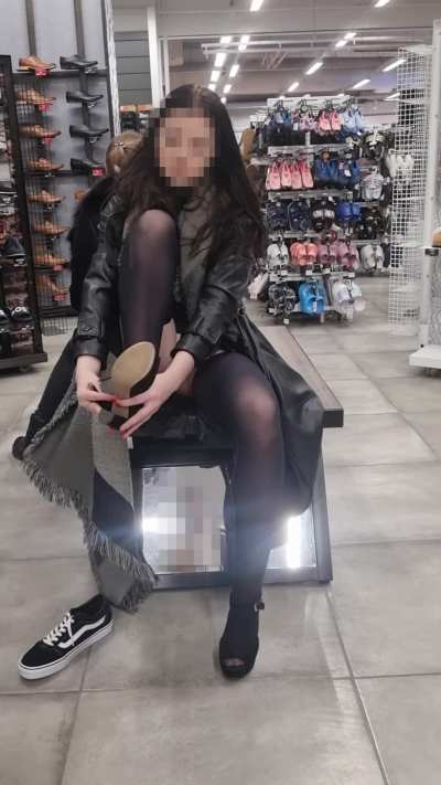 Did you notice the shoes or were you distracted by something else…<wbr>.u/Fl<wbr>uidMa<wbr>thema<wbr>ticia<wbr>n18
