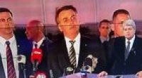Enquanto mais de 600 pessoas morrem por dia, Bolsonaro diz que fará churrasco para 30 pessoas com direito a futebol neste sábado