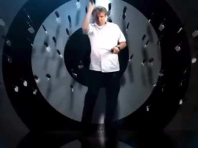 Damn Gordon's knife skills are amazing!