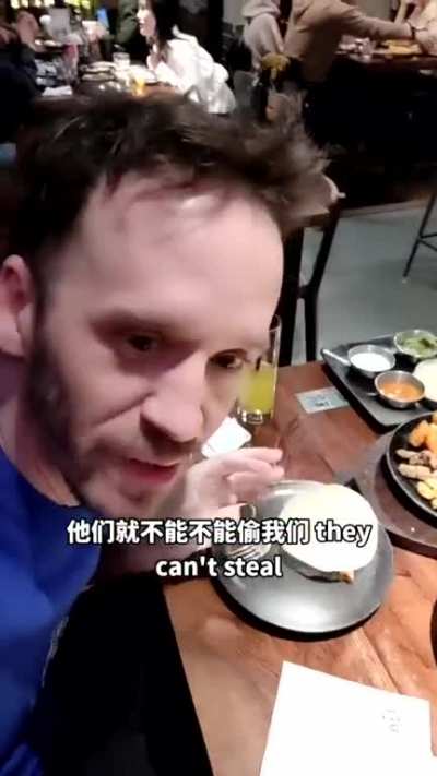 Mexico is STEALING Chinese Culture 🐷 墨西哥fajita偷用北京烤鸭饼