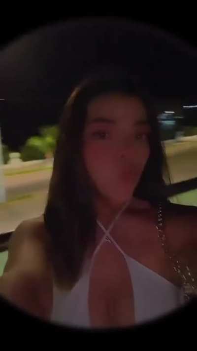 🥴