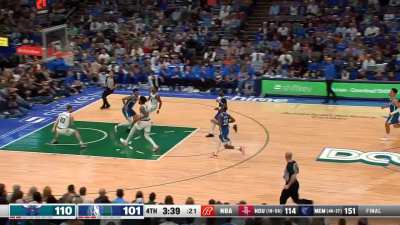 [Highlight] Luka loses the ball, starts looking at the ref, as Hornets get the dunk to go up double digits late in the 4th