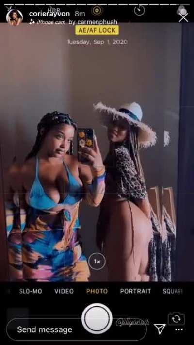 🤩