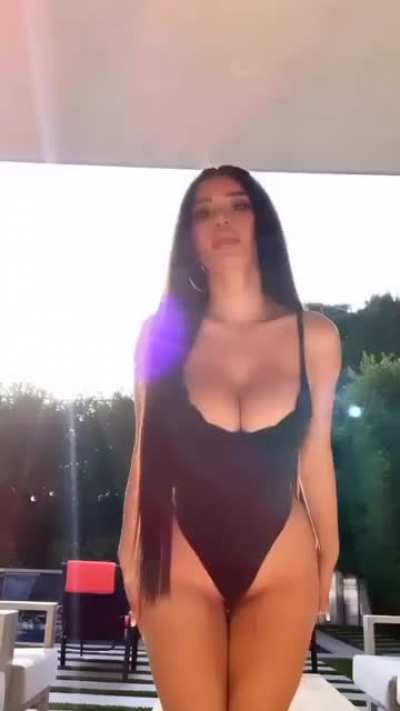 Displaying that Gorgeous Rack