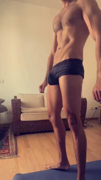 Naked calisthenics make for a sweaty workout (m)