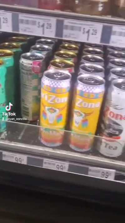Dropping lasagna at 7 eleven