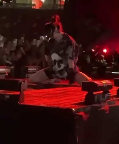 Crawling (Front View)