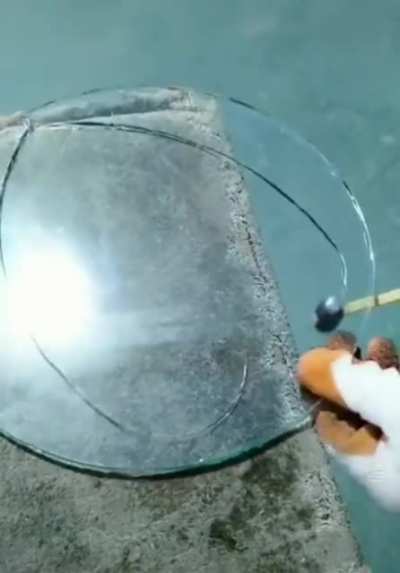 Glass tapping