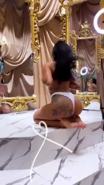 Mirella