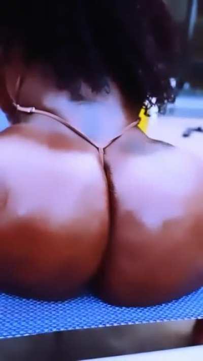 So much ass!