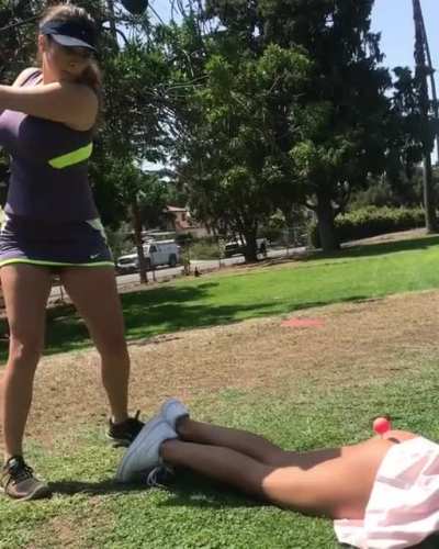 DBS putting a tee in her ass to play golf