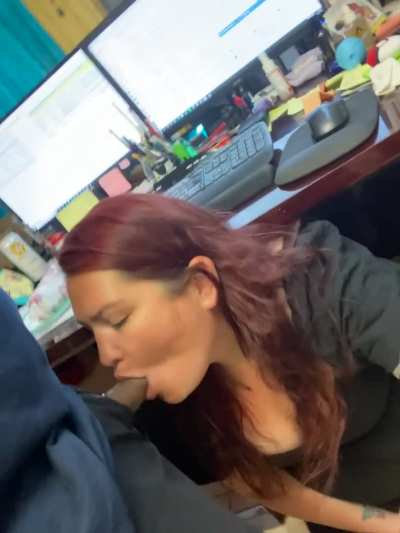 Me as a secretary 😅 🤷‍♀️