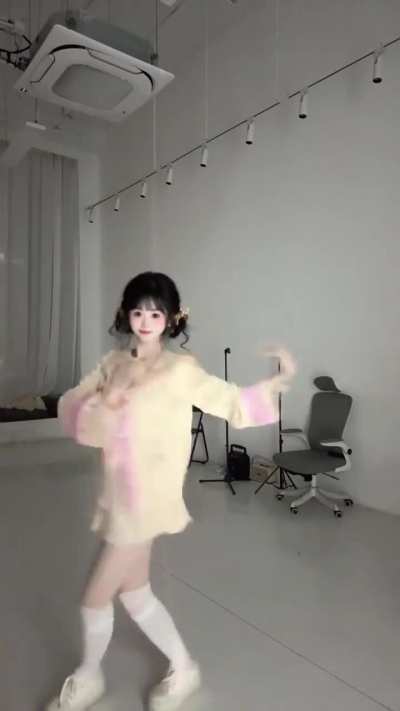 AI-Asian Influencer