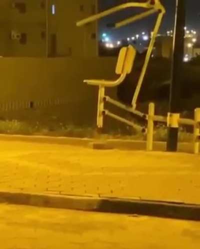 Görünmez adam geri gelmiş