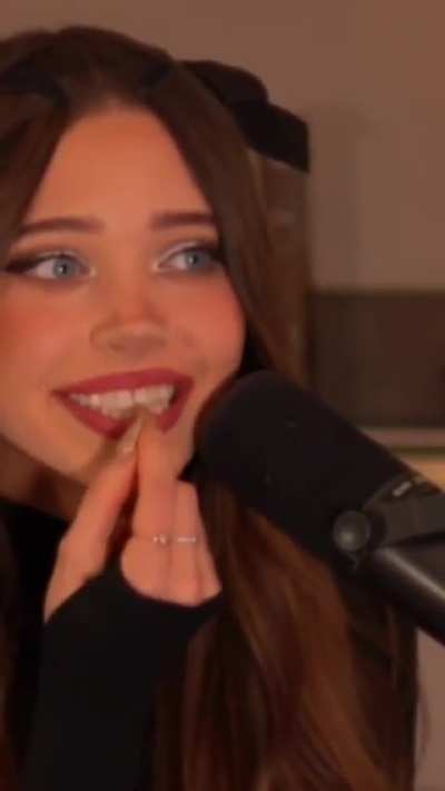 nice smile lydia