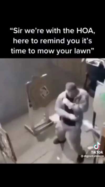 “Sir you actually need to mow you-“ 🤓