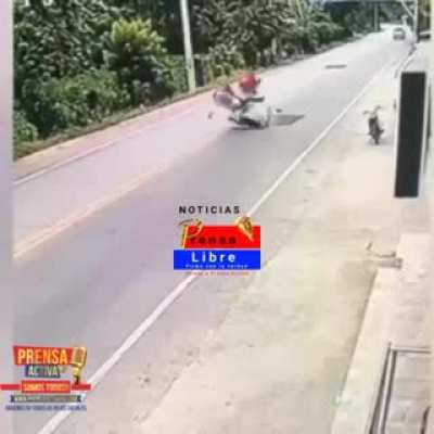 Security video shows deadly crash involving 2 motorcycles