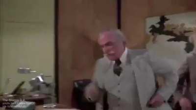 Dog actors did their own stunts in 1976