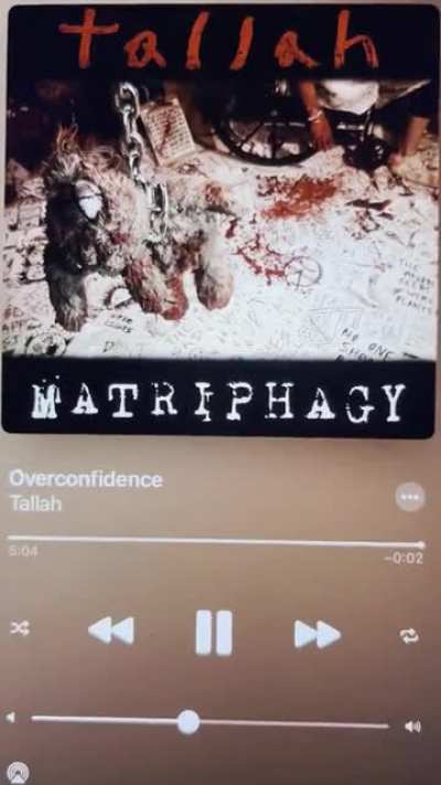 I found this awesome transition on accident while just listening to my playlist and I had to share my findings
