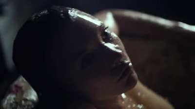 Bathtub GIF by celeb<wbr>ritie<wbr>sspea<wbr>keasy
