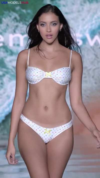 María Luiza