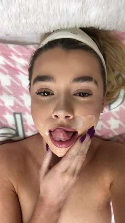 yummy 😋💦💦 [OC]