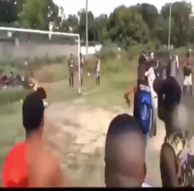Gooooooal!