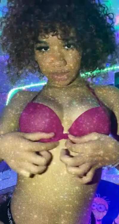 (NSFW) @gogetta.blasian on ig
