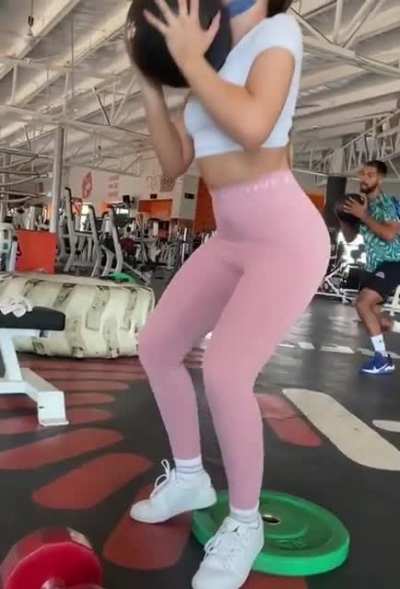 🍑🍑🍑
