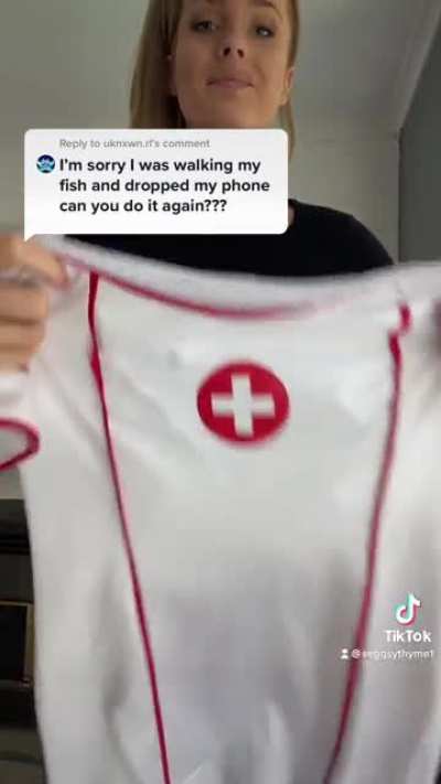 A naughty nurse 🥰