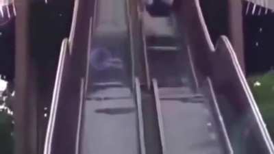 he go WEEEE