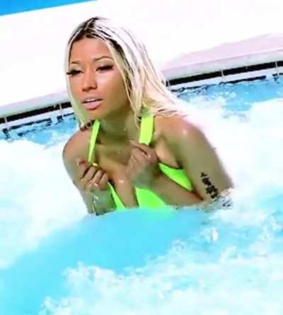💦💦
